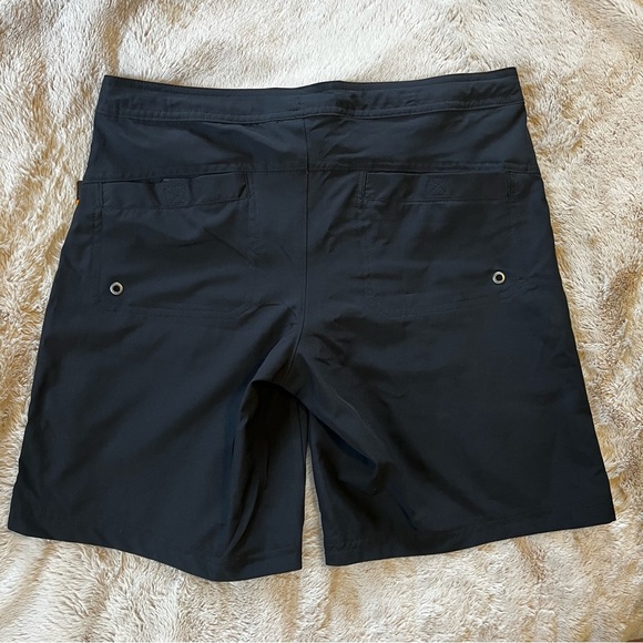 Black Swim/Performance Short - Picture 8 of 8